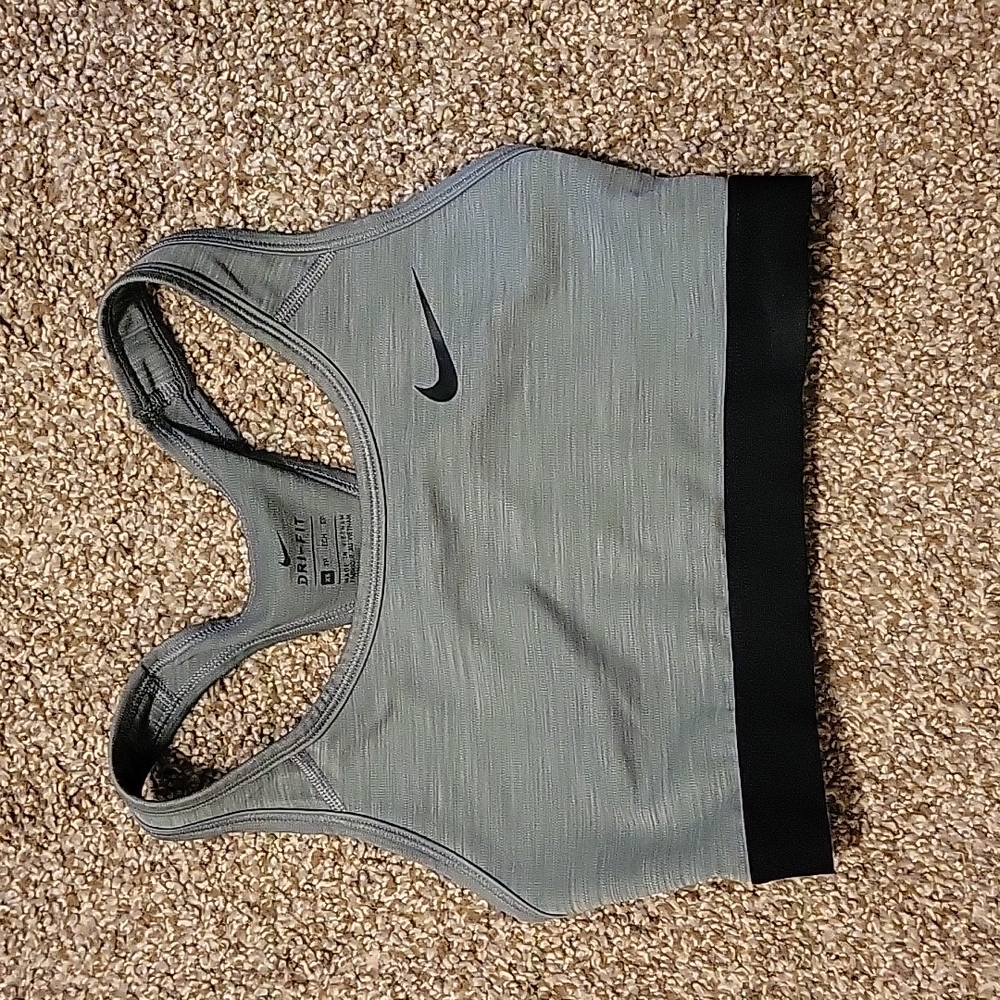 Nike sports bra